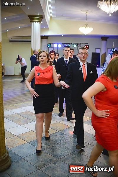 Zdjęcie w galerii na portalu naszraciborz.pl: Bal maturalny ZSZ - fotoreportaż i wideo wiadomości z regionu