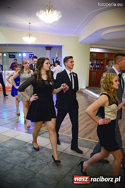Zdjęcie w galerii na portalu naszraciborz.pl: Bal maturalny ZSZ - fotoreportaż i wideo wiadomości z regionu