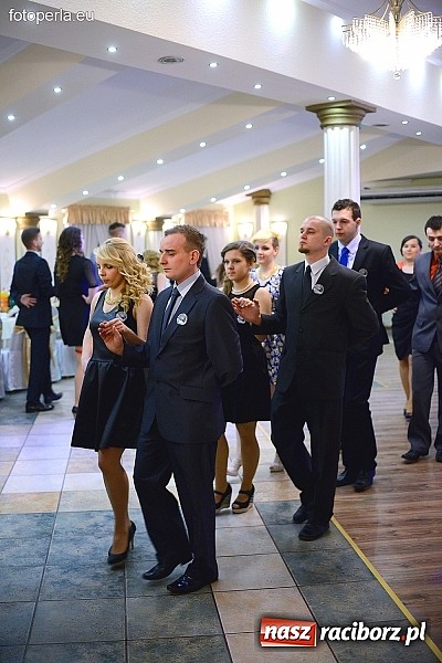 Zdjęcie w galerii na portalu naszraciborz.pl: Bal maturalny ZSZ - fotoreportaż i wideo wiadomości z regionu