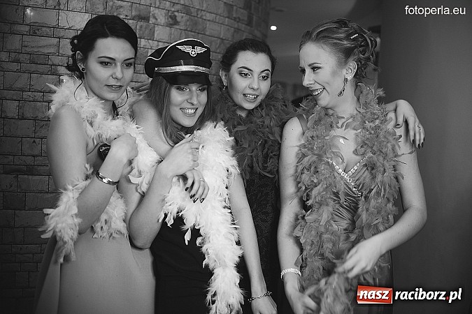 Zdjęcie w galerii na portalu naszraciborz.pl: Bal maturalny ZSZ - fotoreportaż i wideo wiadomości z regionu