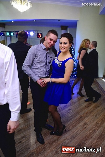 Zdjęcie w galerii na portalu naszraciborz.pl: Bal maturalny ZSZ - fotoreportaż i wideo wiadomości z regionu