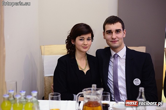 Zdjęcie w galerii na portalu naszraciborz.pl: Tak się bawił Mechanik w Bravo wiadomości z regionu