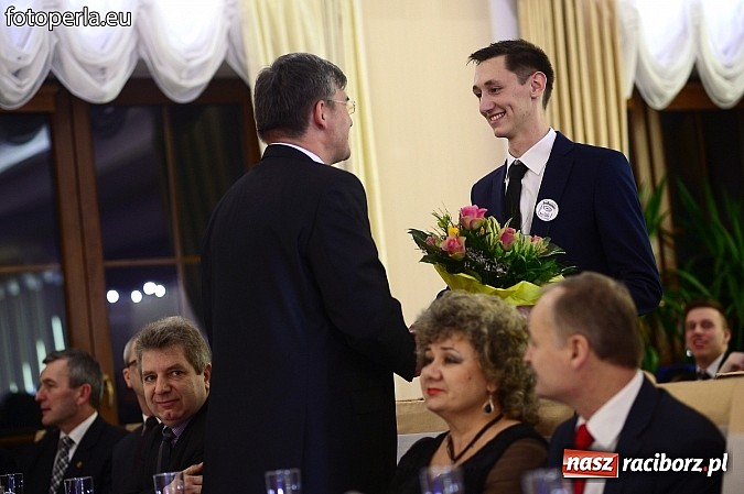 Zdjęcie w galerii na portalu naszraciborz.pl: Tak się bawił Mechanik w Bravo wiadomości z regionu