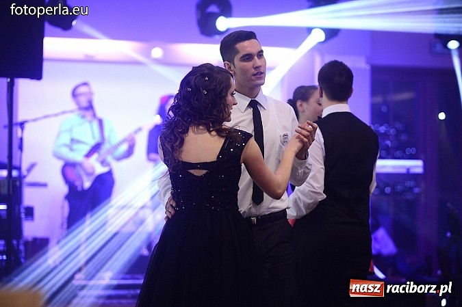 Zdjęcie w galerii na portalu naszraciborz.pl: Tak się bawił Mechanik w Bravo wiadomości z regionu