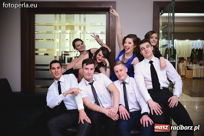 Zdjęcie w galerii na portalu naszraciborz.pl: Tak się bawił Mechanik w Bravo wiadomości z regionu