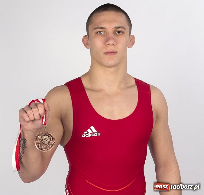 Zdjęcie w galerii na portalu naszraciborz.pl: Zapaśnicy Dębu w czołówce krajowej  wiadomości z regionu