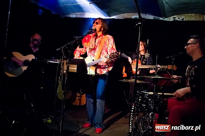 Zdjęcie w galerii na portalu naszraciborz.pl: Janusz Yanina Iwański na Końcu Świata wiadomości z regionu