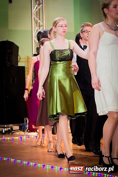 Zdjęcie w galerii na portalu naszraciborz.pl: IX Karnawałowa Rewia Tańca w Arenie Rafako wiadomości z regionu