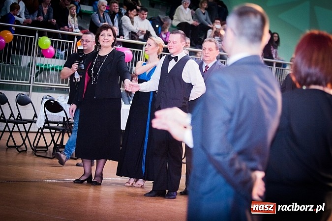 Zdjęcie w galerii na portalu naszraciborz.pl: IX Karnawałowa Rewia Tańca w Arenie Rafako wiadomości z regionu