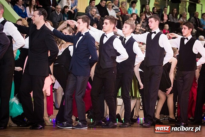 Zdjęcie w galerii na portalu naszraciborz.pl: IX Karnawałowa Rewia Tańca w Arenie Rafako wiadomości z regionu