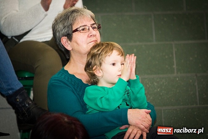 Zdjęcie w galerii na portalu naszraciborz.pl: IX Karnawałowa Rewia Tańca w Arenie Rafako wiadomości z regionu