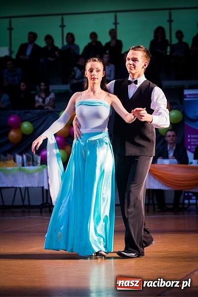 Zdjęcie w galerii na portalu naszraciborz.pl: IX Karnawałowa Rewia Tańca w Arenie Rafako wiadomości z regionu