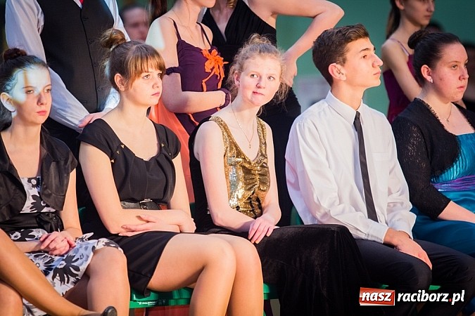Zdjęcie w galerii na portalu naszraciborz.pl: IX Karnawałowa Rewia Tańca w Arenie Rafako wiadomości z regionu