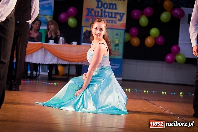 Zdjęcie w galerii na portalu naszraciborz.pl: IX Karnawałowa Rewia Tańca w Arenie Rafako wiadomości z regionu