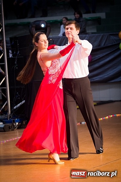 Zdjęcie w galerii na portalu naszraciborz.pl: IX Karnawałowa Rewia Tańca w Arenie Rafako wiadomości z regionu