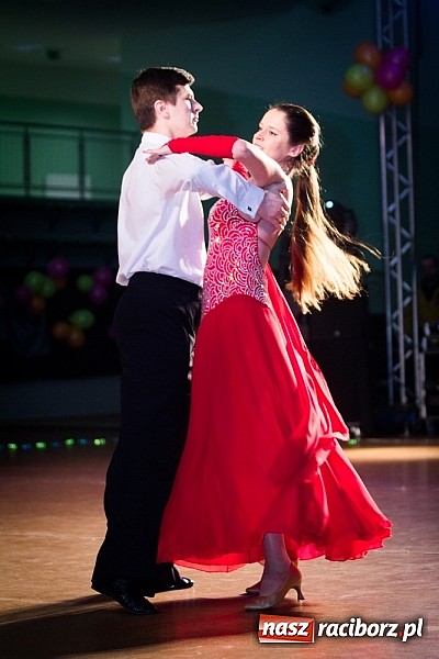 Zdjęcie w galerii na portalu naszraciborz.pl: IX Karnawałowa Rewia Tańca w Arenie Rafako wiadomości z regionu