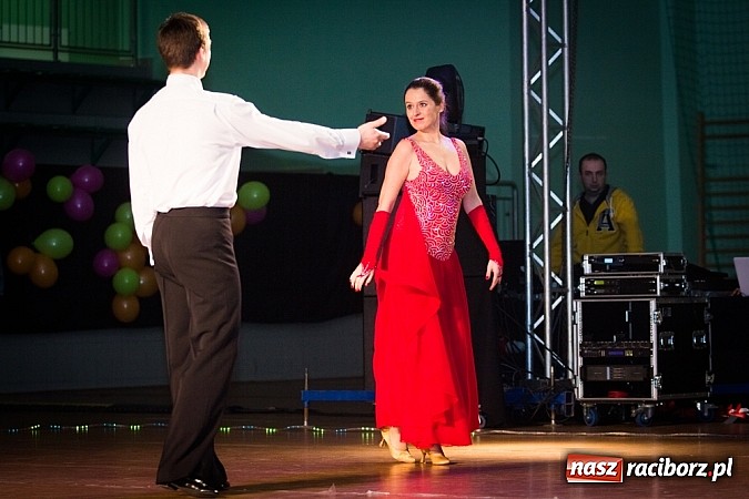 Zdjęcie w galerii na portalu naszraciborz.pl: IX Karnawałowa Rewia Tańca w Arenie Rafako wiadomości z regionu