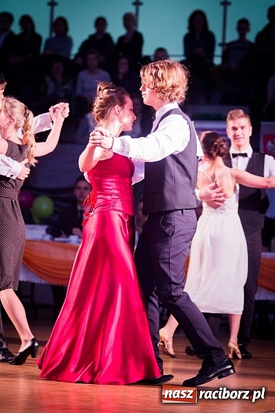 Zdjęcie w galerii na portalu naszraciborz.pl: IX Karnawałowa Rewia Tańca w Arenie Rafako wiadomości z regionu