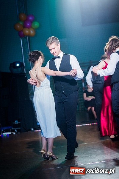 Zdjęcie w galerii na portalu naszraciborz.pl: IX Karnawałowa Rewia Tańca w Arenie Rafako wiadomości z regionu