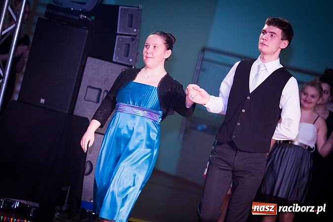 Zdjęcie w galerii na portalu naszraciborz.pl: IX Karnawałowa Rewia Tańca w Arenie Rafako wiadomości z regionu