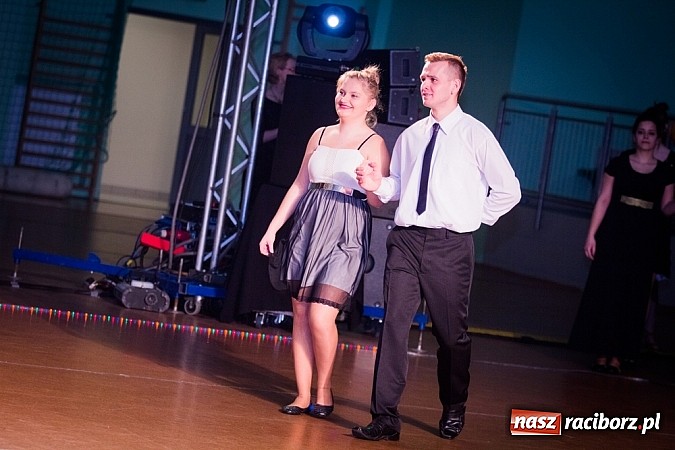 Zdjęcie w galerii na portalu naszraciborz.pl: IX Karnawałowa Rewia Tańca w Arenie Rafako wiadomości z regionu