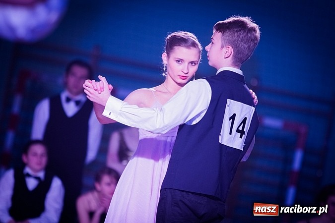 Zdjęcie w galerii na portalu naszraciborz.pl: IX Karnawałowa Rewia Tańca w Arenie Rafako wiadomości z regionu
