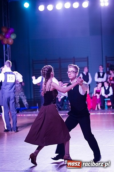 Zdjęcie w galerii na portalu naszraciborz.pl: IX Karnawałowa Rewia Tańca w Arenie Rafako wiadomości z regionu