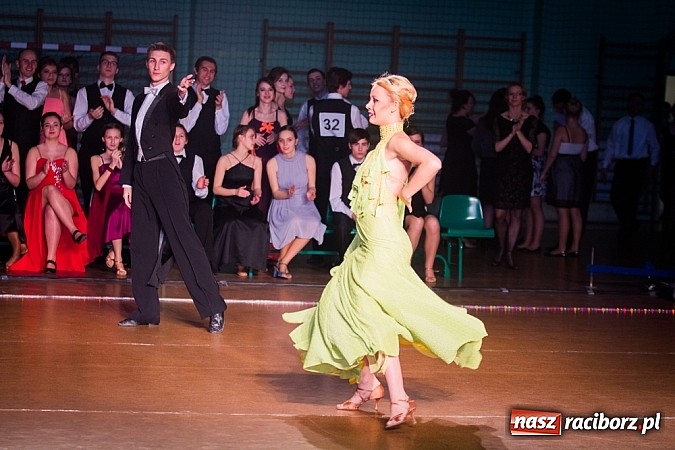 Zdjęcie w galerii na portalu naszraciborz.pl: IX Karnawałowa Rewia Tańca w Arenie Rafako wiadomości z regionu