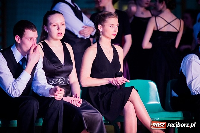 Zdjęcie w galerii na portalu naszraciborz.pl: IX Karnawałowa Rewia Tańca w Arenie Rafako wiadomości z regionu