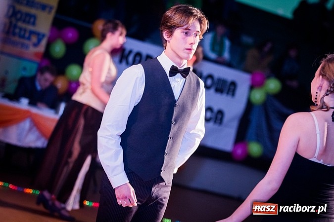 Zdjęcie w galerii na portalu naszraciborz.pl: IX Karnawałowa Rewia Tańca w Arenie Rafako wiadomości z regionu
