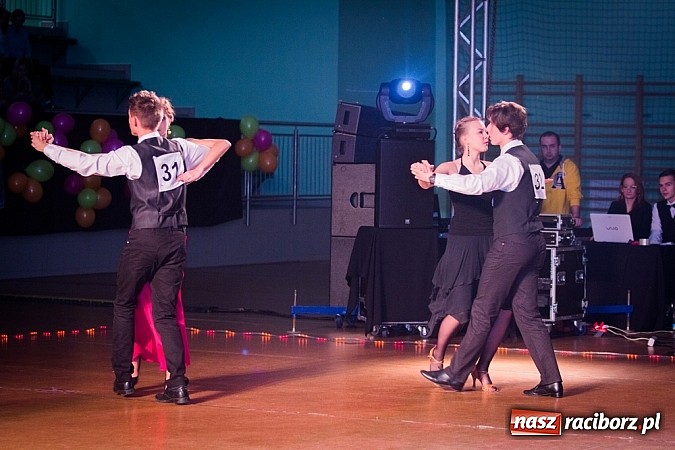 Zdjęcie w galerii na portalu naszraciborz.pl: IX Karnawałowa Rewia Tańca w Arenie Rafako wiadomości z regionu