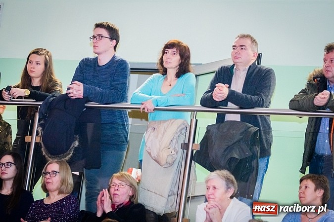 Zdjęcie w galerii na portalu naszraciborz.pl: IX Karnawałowa Rewia Tańca w Arenie Rafako wiadomości z regionu