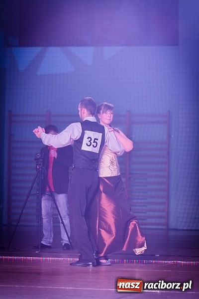 Zdjęcie w galerii na portalu naszraciborz.pl: IX Karnawałowa Rewia Tańca w Arenie Rafako wiadomości z regionu
