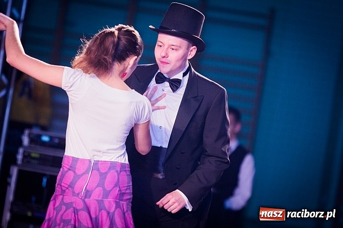 Zdjęcie w galerii na portalu naszraciborz.pl: IX Karnawałowa Rewia Tańca w Arenie Rafako wiadomości z regionu