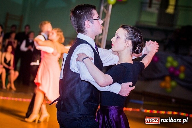 Zdjęcie w galerii na portalu naszraciborz.pl: IX Karnawałowa Rewia Tańca w Arenie Rafako wiadomości z regionu