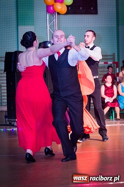 Zdjęcie w galerii na portalu naszraciborz.pl: IX Karnawałowa Rewia Tańca w Arenie Rafako wiadomości z regionu