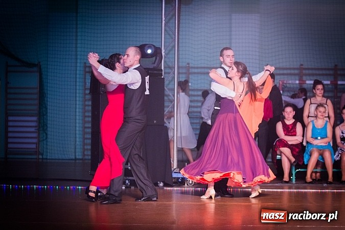 Zdjęcie w galerii na portalu naszraciborz.pl: IX Karnawałowa Rewia Tańca w Arenie Rafako wiadomości z regionu