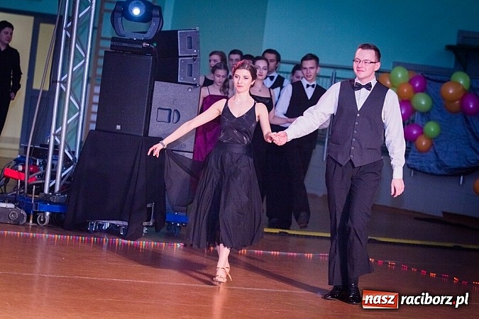 Zdjęcie w galerii na portalu naszraciborz.pl: IX Karnawałowa Rewia Tańca w Arenie Rafako wiadomości z regionu