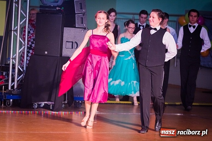 Zdjęcie w galerii na portalu naszraciborz.pl: IX Karnawałowa Rewia Tańca w Arenie Rafako wiadomości z regionu