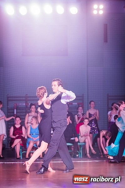 Zdjęcie w galerii na portalu naszraciborz.pl: IX Karnawałowa Rewia Tańca w Arenie Rafako wiadomości z regionu