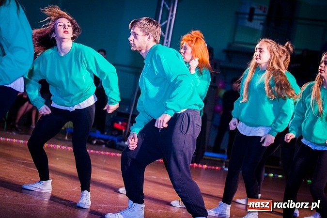 Zdjęcie w galerii na portalu naszraciborz.pl: IX Karnawałowa Rewia Tańca w Arenie Rafako wiadomości z regionu