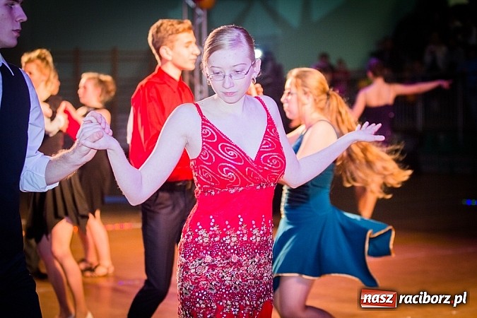 Zdjęcie w galerii na portalu naszraciborz.pl: IX Karnawałowa Rewia Tańca w Arenie Rafako wiadomości z regionu