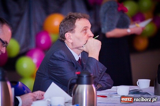 Zdjęcie w galerii na portalu naszraciborz.pl: IX Karnawałowa Rewia Tańca w Arenie Rafako wiadomości z regionu