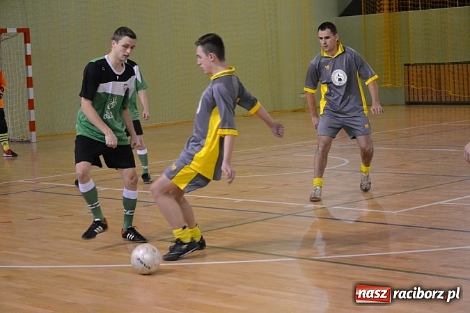 Zdjęcie w galerii na portalu naszraciborz.pl: Stal II odporna na Płomienie z Kobyli wiadomości z regionu