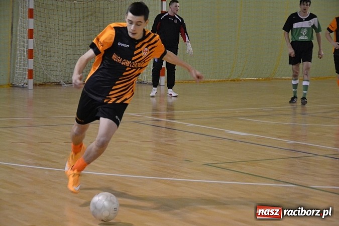 Zdjęcie w galerii na portalu naszraciborz.pl: Stal II odporna na Płomienie z Kobyli wiadomości z regionu