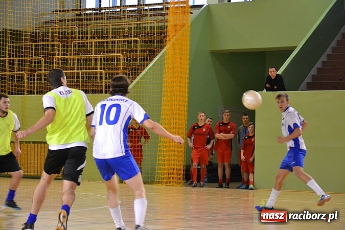 Zdjęcie w galerii na portalu naszraciborz.pl: Stal II odporna na Płomienie z Kobyli wiadomości z regionu