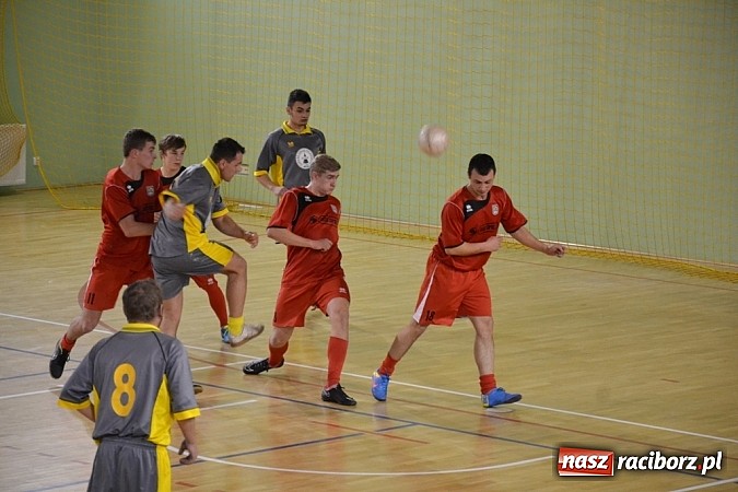 Zdjęcie w galerii na portalu naszraciborz.pl: Stal II odporna na Płomienie z Kobyli wiadomości z regionu