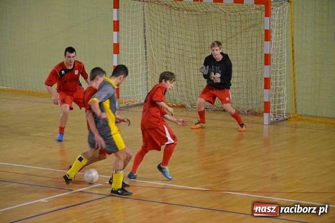 Zdjęcie w galerii na portalu naszraciborz.pl: Stal II odporna na Płomienie z Kobyli wiadomości z regionu