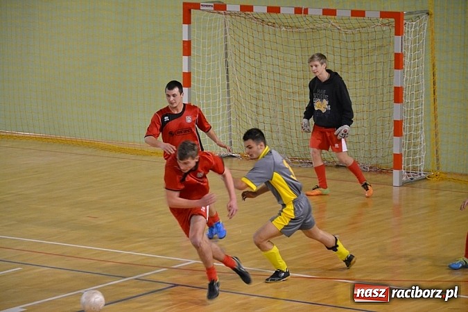 Zdjęcie w galerii na portalu naszraciborz.pl: Stal II odporna na Płomienie z Kobyli wiadomości z regionu