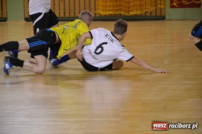 Zdjęcie w galerii na portalu naszraciborz.pl: Stal II odporna na Płomienie z Kobyli wiadomości z regionu